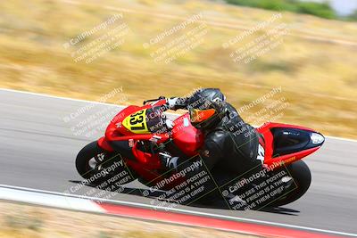 media/Apr-30-2023-CRA (Sun) [[020fcf5d43]]/Race 3-1000 Amateur Supersport/